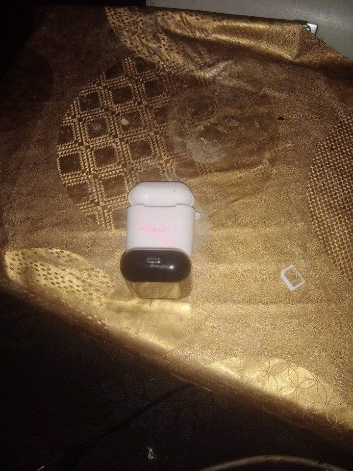 Premio Earbud + case. Still New . Working nicely