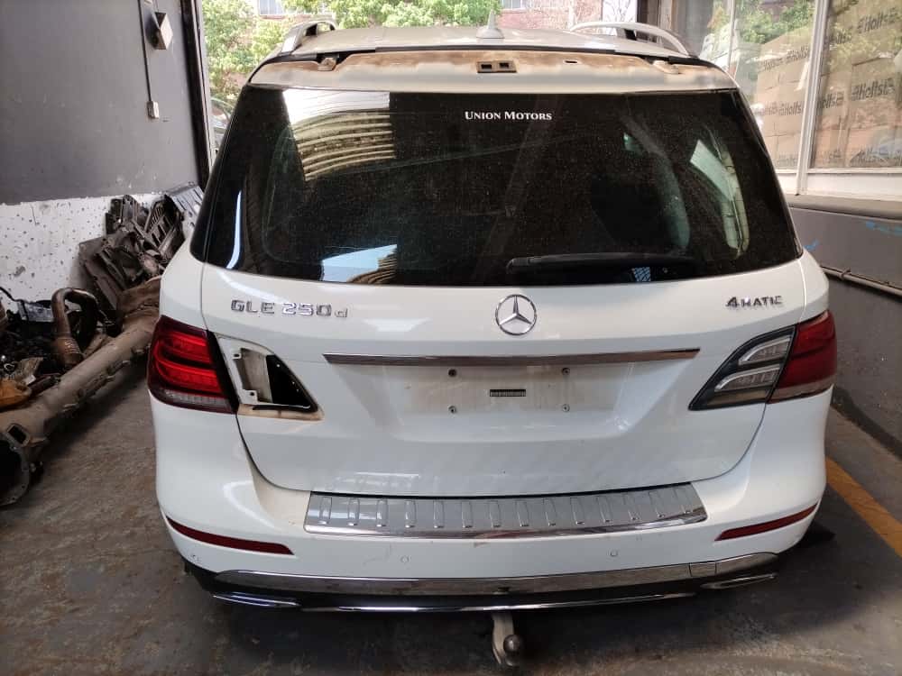 Mercedes Benz GLE 250d used parts used spares - Private Seller Mercedes Benz GLE 250d used parts used spares - Private Seller