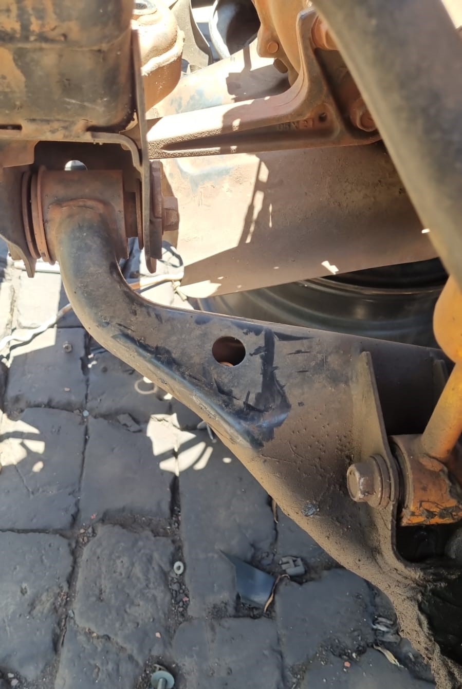 Used Toyota Hilux Control Arm for sale - Private Seller Used Toyota Hilux Control Arm for sale - Private Seller