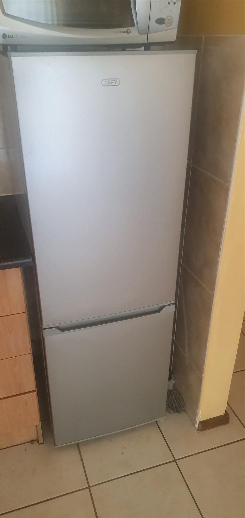Defy fridge for sale in very good condition