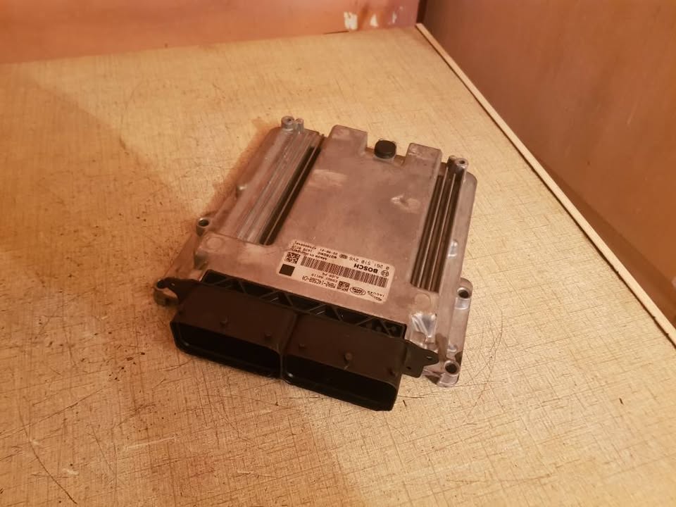 LAND ROVER OR JAGUAR COMPUTER BOX FORSALE