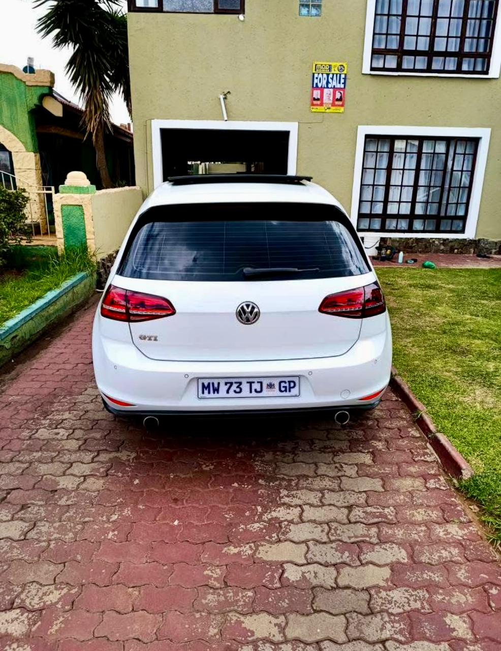 Volkswagen Golf 7 GTI for Sale!!! - Private Seller Volkswagen Golf 7 GTI for Sale!!! - Private Seller