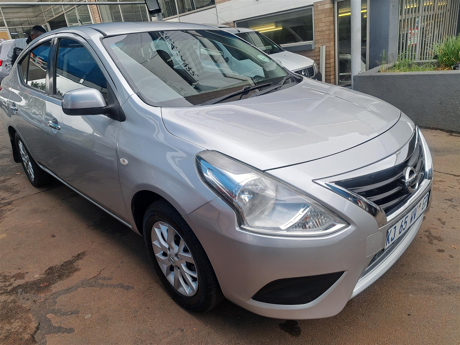 NISSAN ALMERA 1.5 SEDAN