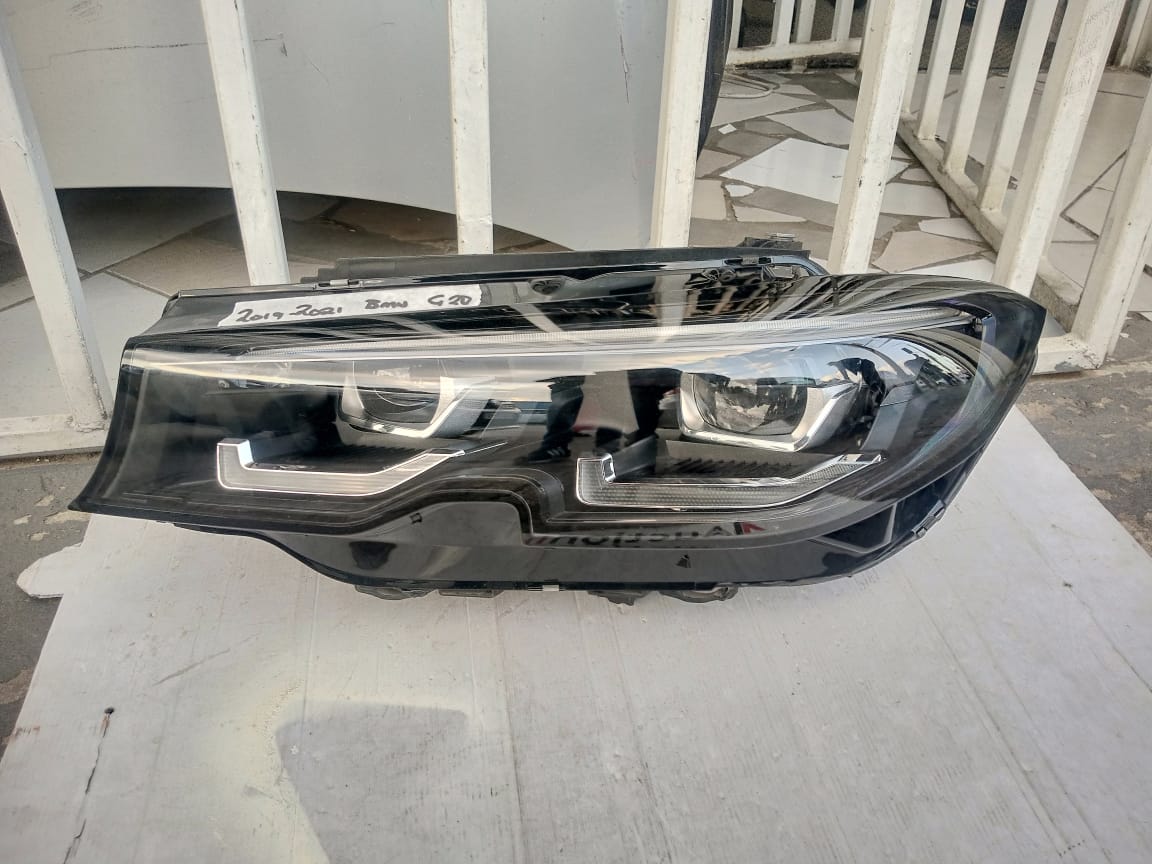 2019-2021 BMW G20 LEFT SIDE HEADLIGHT FOR SALE - Private Seller 2019-2021 BMW G20 LEFT SIDE HEADLIGHT FOR SALE - Private Seller