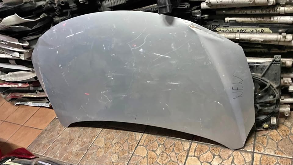 Toyota Starlet bonnet - Private Seller Toyota Starlet bonnet - Private Seller