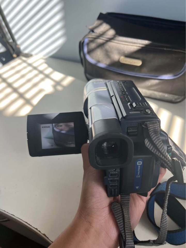 Sony DCR-TRV140E