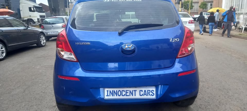 2013 HYUNDAI i20 1.4 PETROL HATCHBACK, MANUAL, BLUE COLOUR, MILEAGE