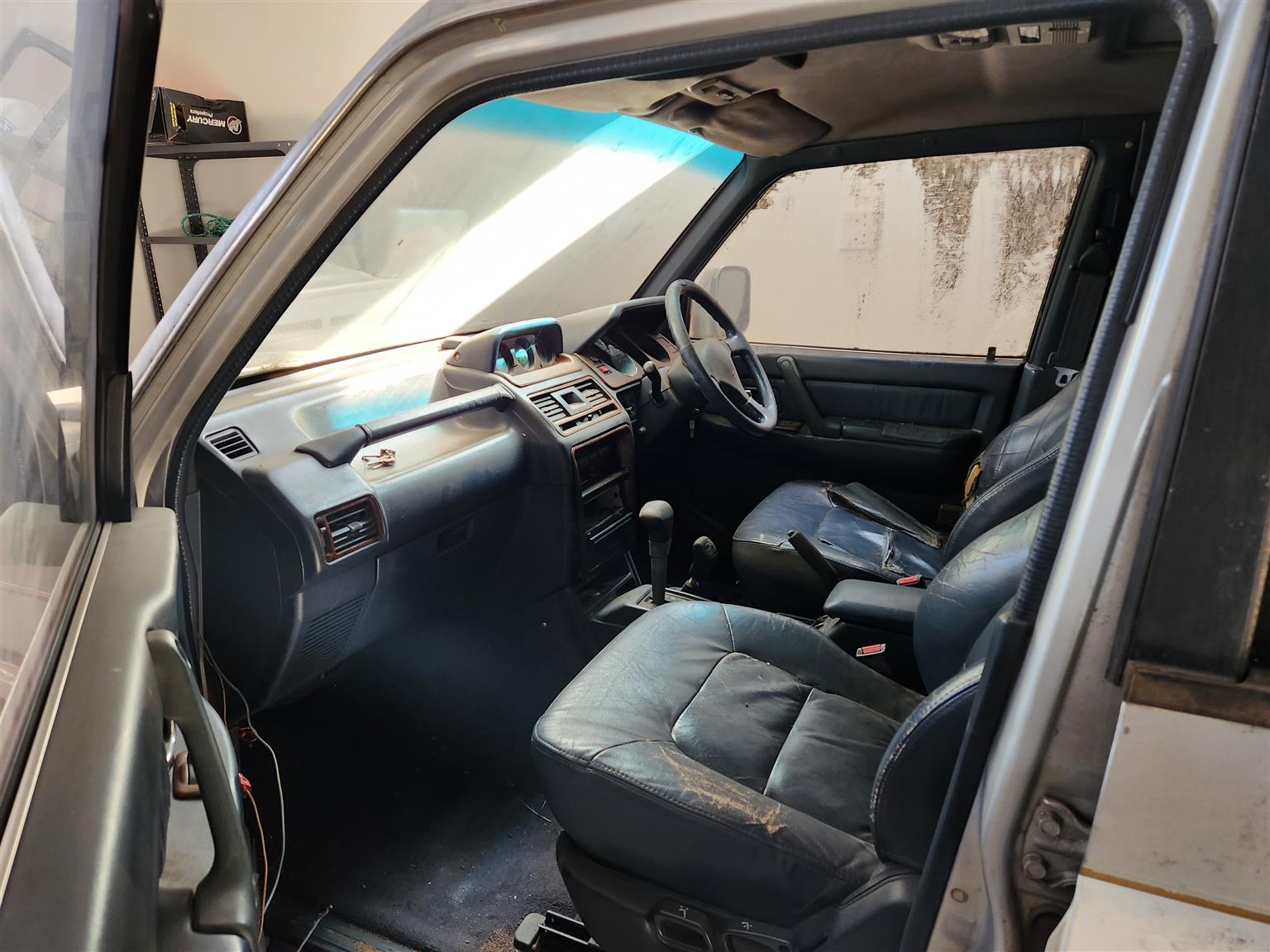 Mitsubishi Pajero Series 2. Selling for Parts