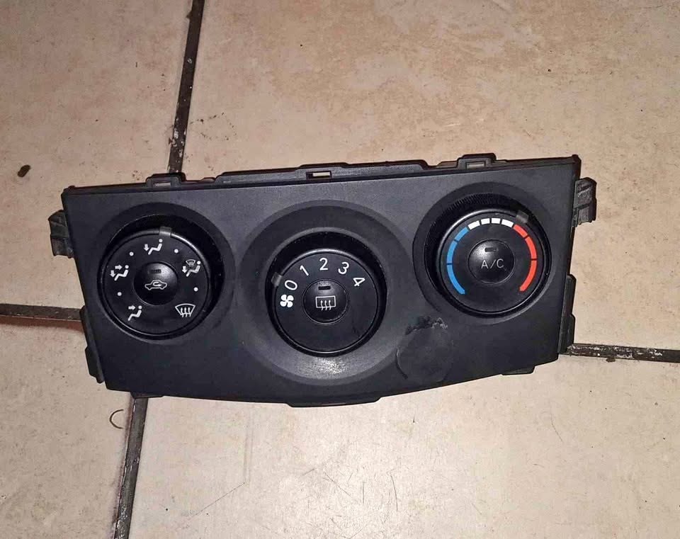 Toyota Professional heater control panel - Private Seller