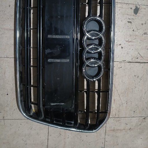 Audi A5 grill - Private Seller Audi A5 grill - Private Seller