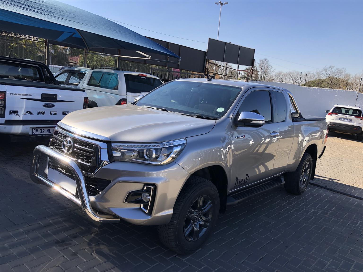 2016 Toyota Hilux 2.8GD-6 Xtra Cab 4x4 Raider Manual For Sale