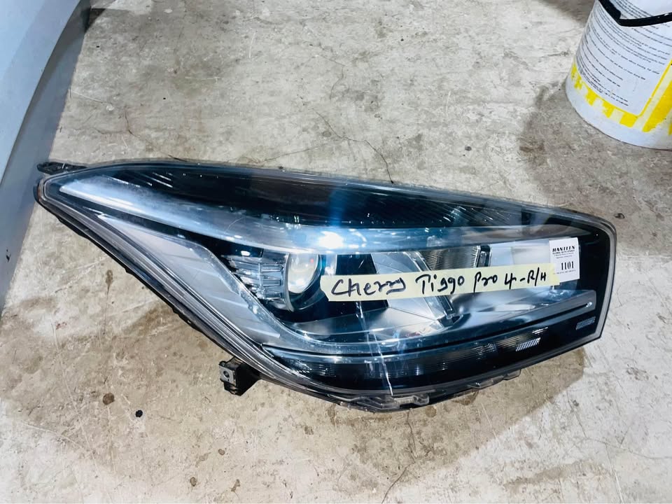 Chery Tiggo 4 pro headlight - Private Seller