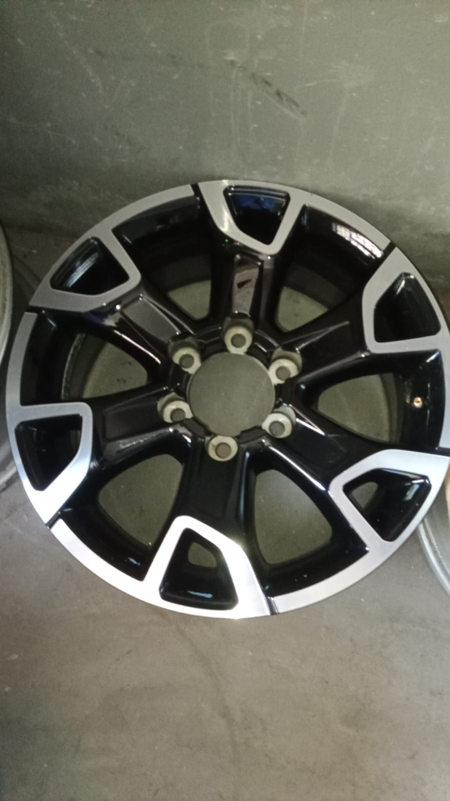 18" Toyota Legend 50 mag to use for spare - Private Seller 18" Toyota Legend 50 mag to use for spare - Private Seller