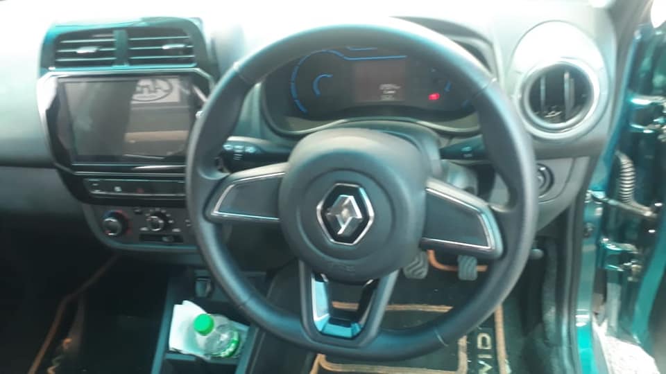 2022 RENAULT KWID 1.0 AUTO