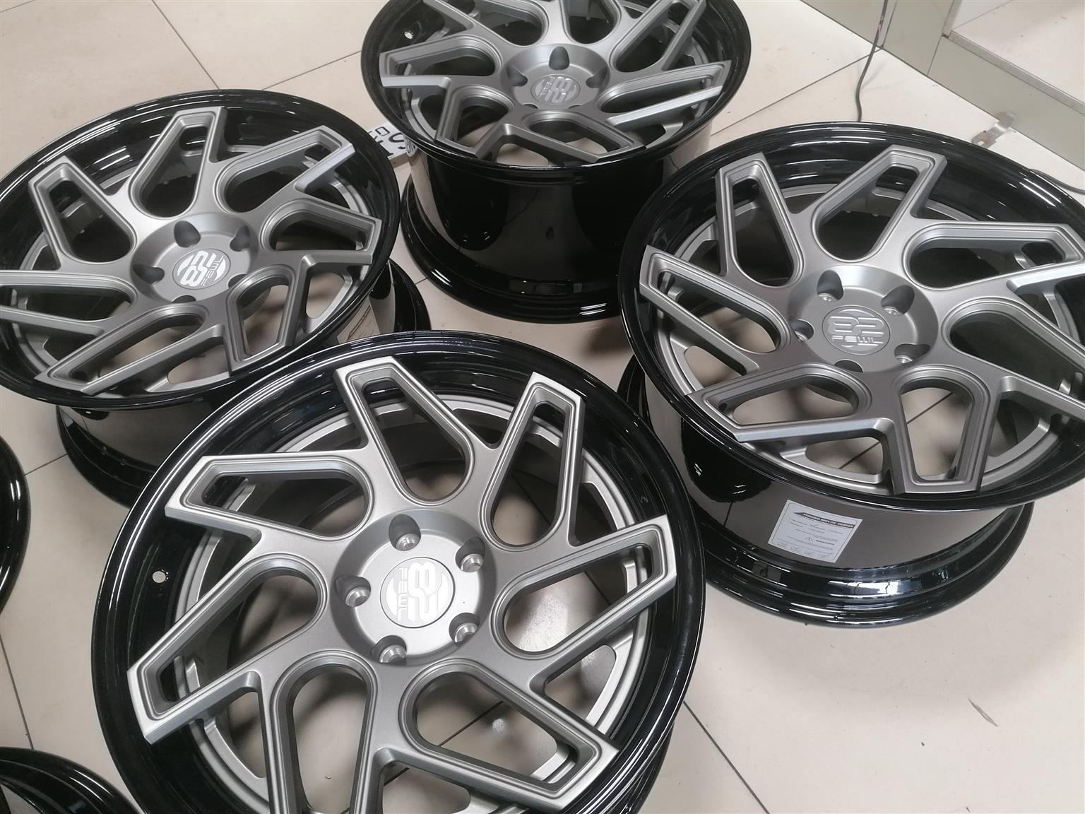 WHEEL - Private Seller WHEEL - Private Seller