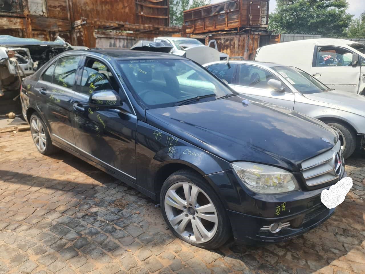 MERCEDES BENZ C200 KOMPRESSOR STRIPPING FOR SPARES - Private Seller