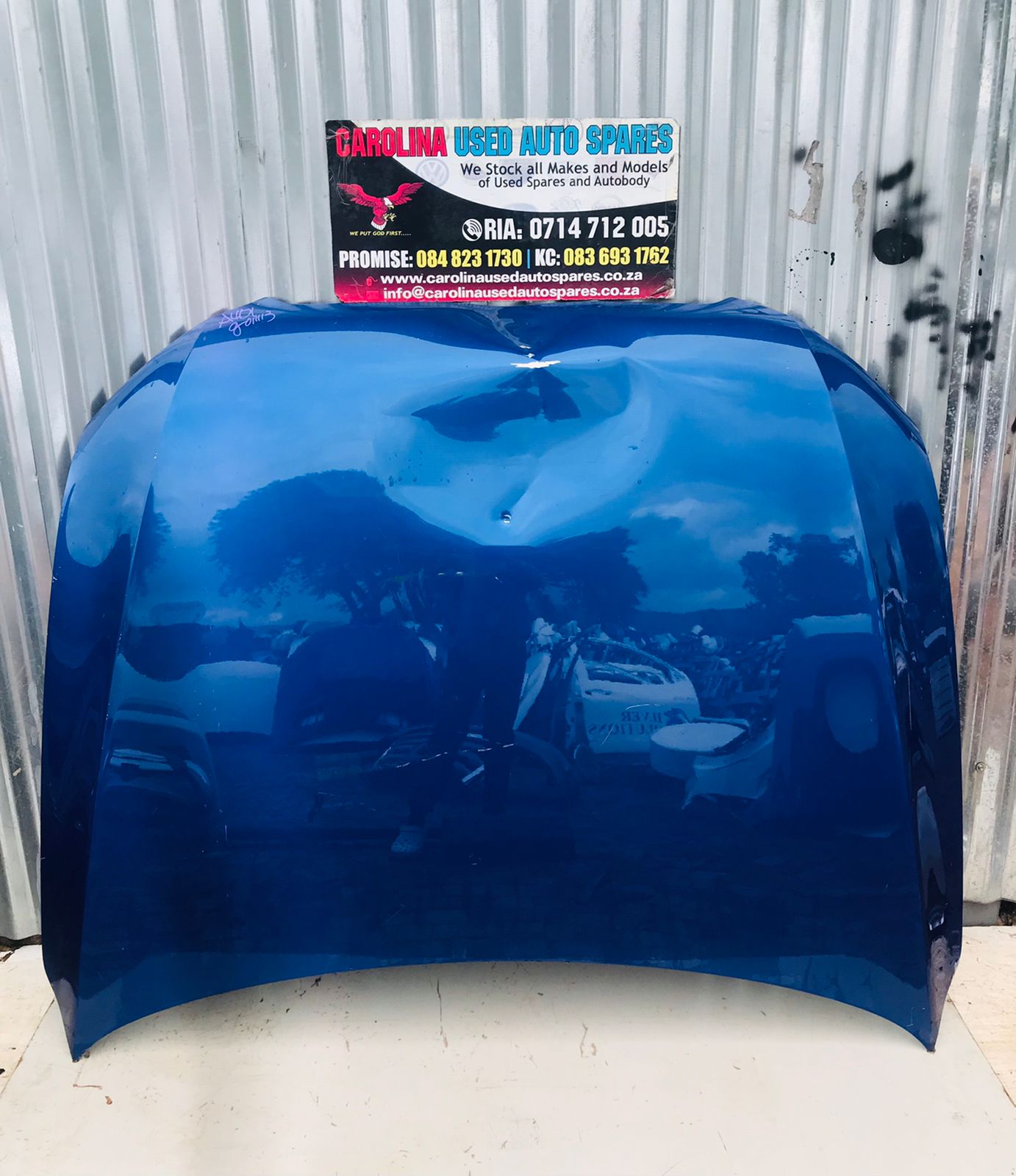 Audi Q5 RSQ5 S line bonnet - Private Seller Audi Q5 RSQ5 S line bonnet - Private Seller