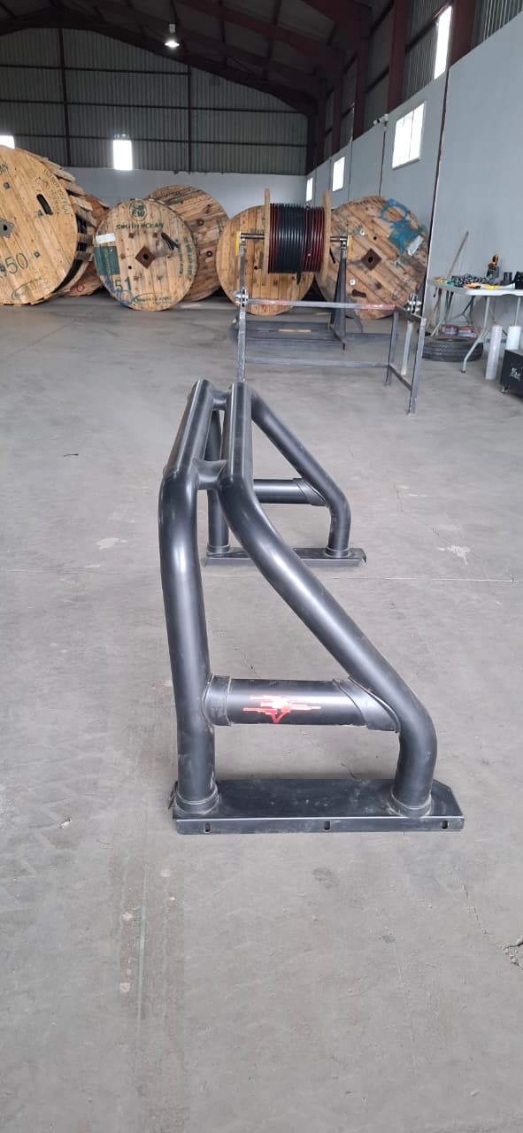 Mahindra S6 roll bar - Private Seller Mahindra S6 roll bar - Private Seller