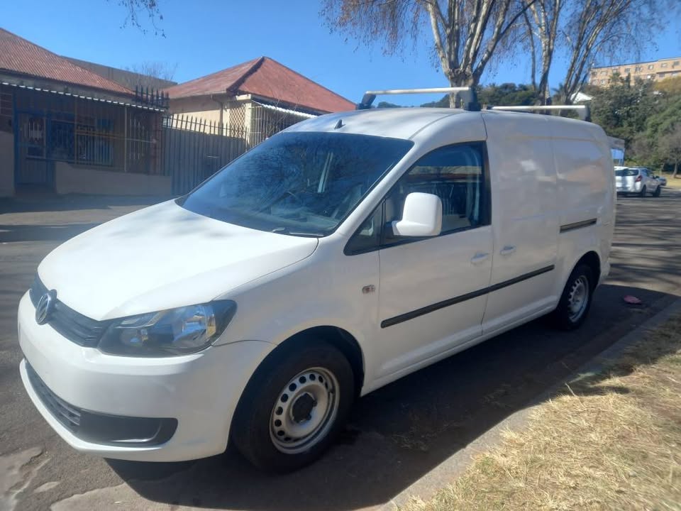 2013 VW CADDY PANEL VAN MAXX 2.0 TDI DIESEL, MANUAL, WHITE, 135000KMS