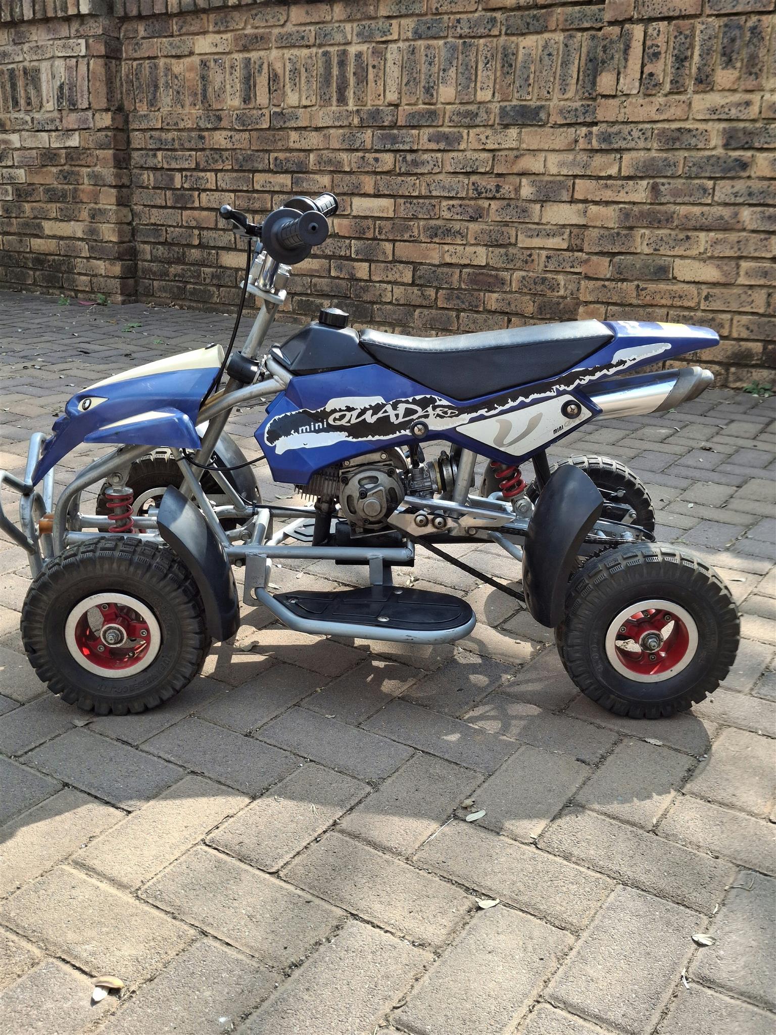 Kids Quad bike 50cc - Private Seller