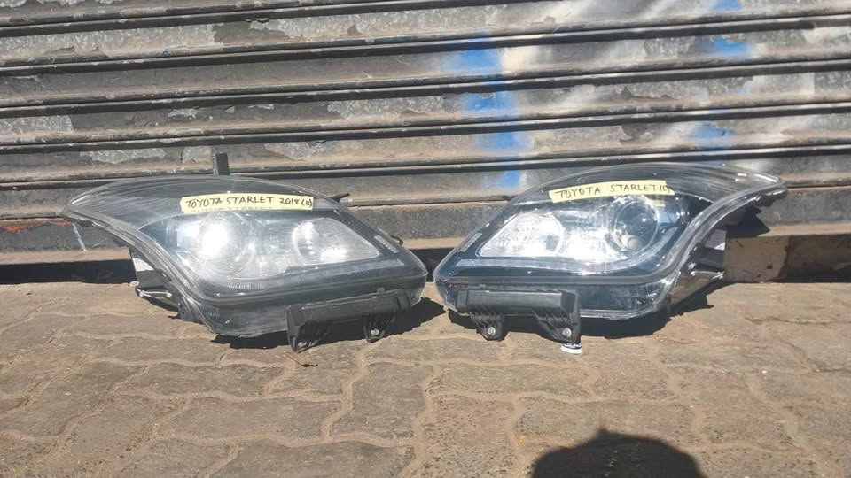 Toyota Starlet headlights - Private Seller Toyota Starlet headlights - Private Seller