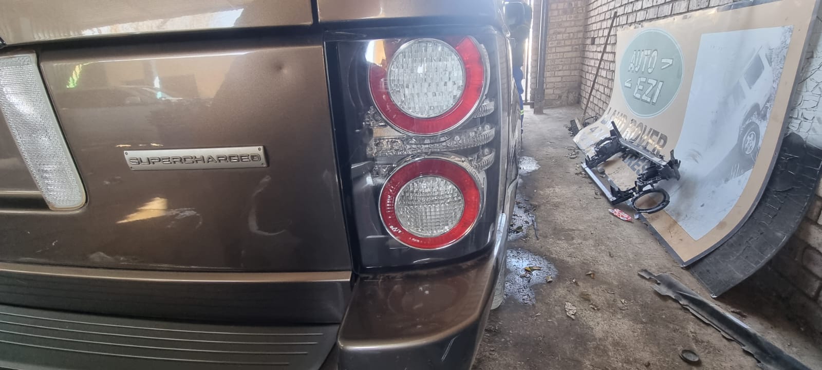 2010 Range Rover Vogue 5.0l V8 S/C Taillights for sale - Private Seller 2010 Range Rover Vogue 5.0l V8 S/C Taillights for sale - Private Seller
