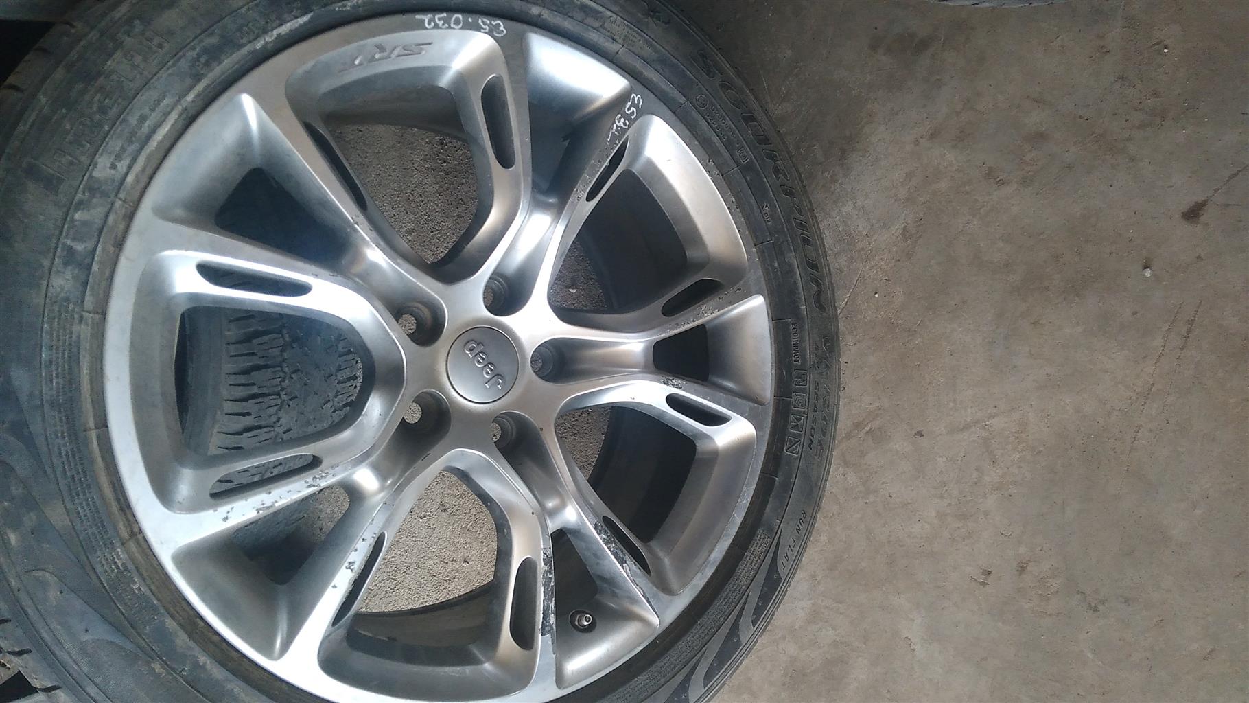 JEEP GRAND CHEROKEE SRT RIMS - Private Seller