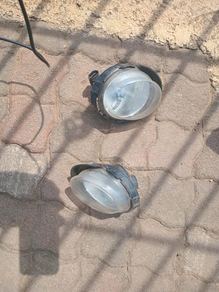 2010 Kia Sportage Grill And Spotlights For Sale Now - Private Seller