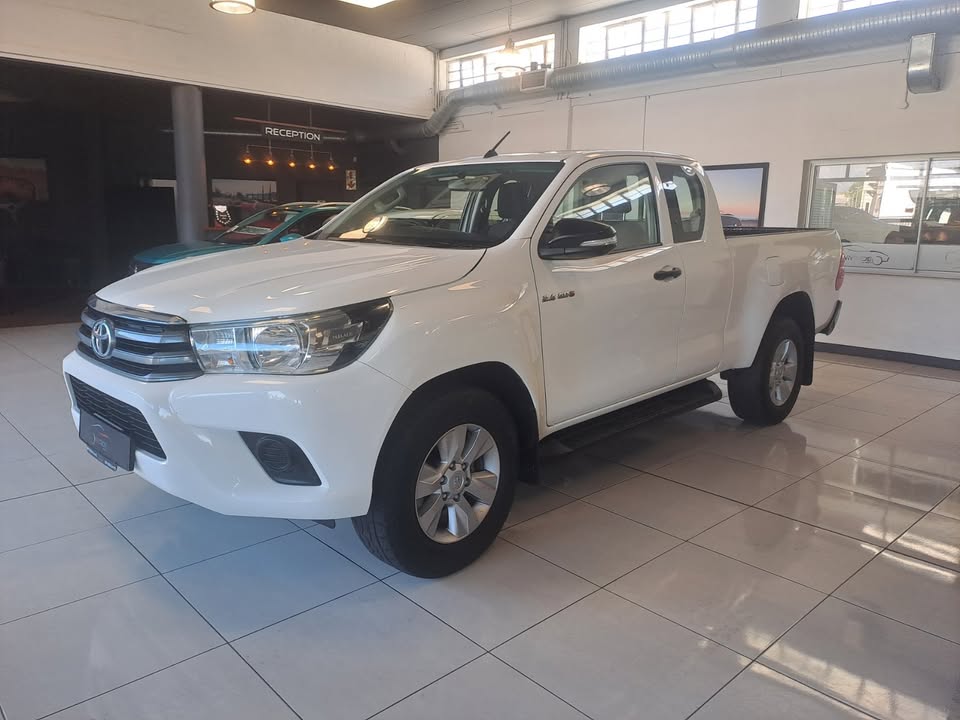 2017 Toyota Hilux 2.4GD-6 SRX X/Cab