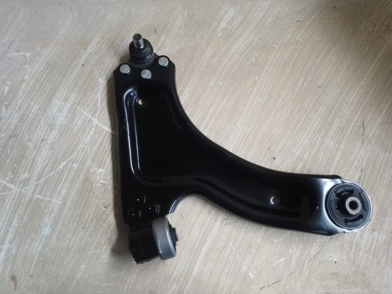 Opel Corsa C Control Arm For Sale - Private Seller Opel Corsa C Control Arm For Sale - Private Seller