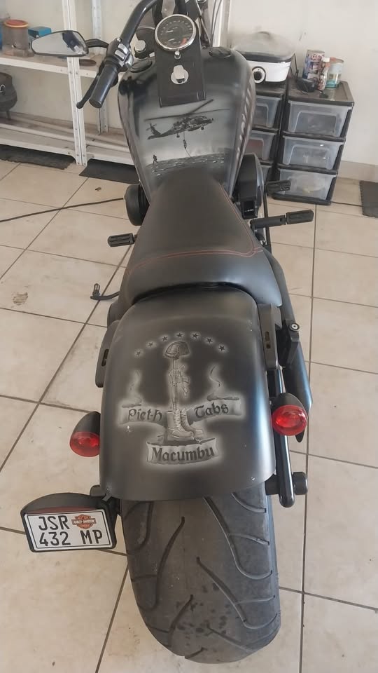 2005 Harley Davidson Softail BLACKHAWK 1700cc - Private Seller 2005 Harley Davidson Softail BLACKHAWK 1700cc - Private Seller