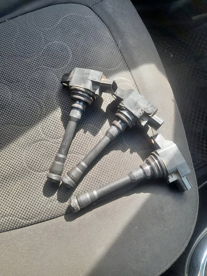 RENAULT TRIBER COIL PARKS AVAILABLE - Private Seller RENAULT TRIBER COIL PARKS AVAILABLE - Private Seller