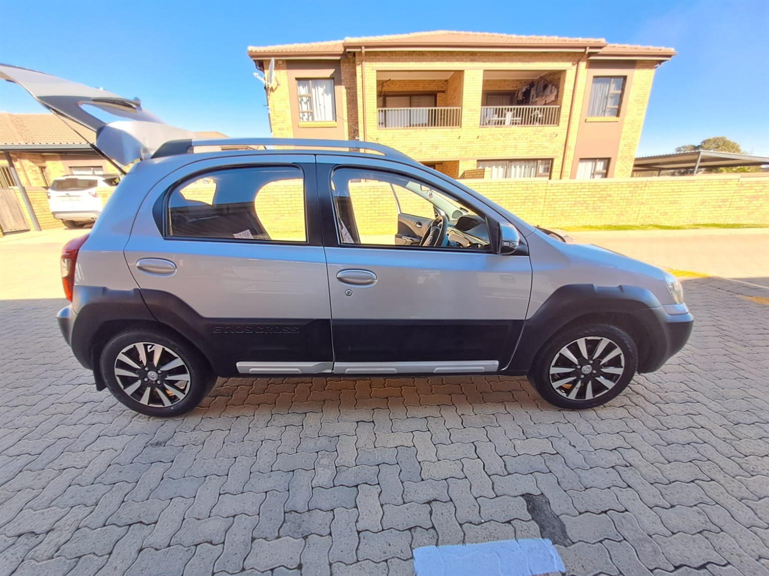 Used 2016 Toyota Etios Cross 1.5 Xs - Private Seller Used 2016 Toyota Etios Cross 1.5 Xs - Private Seller