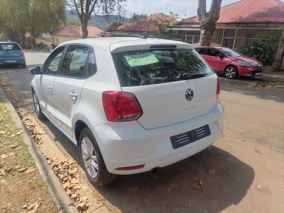 2024 VW polo vivo 1.4 hatchback