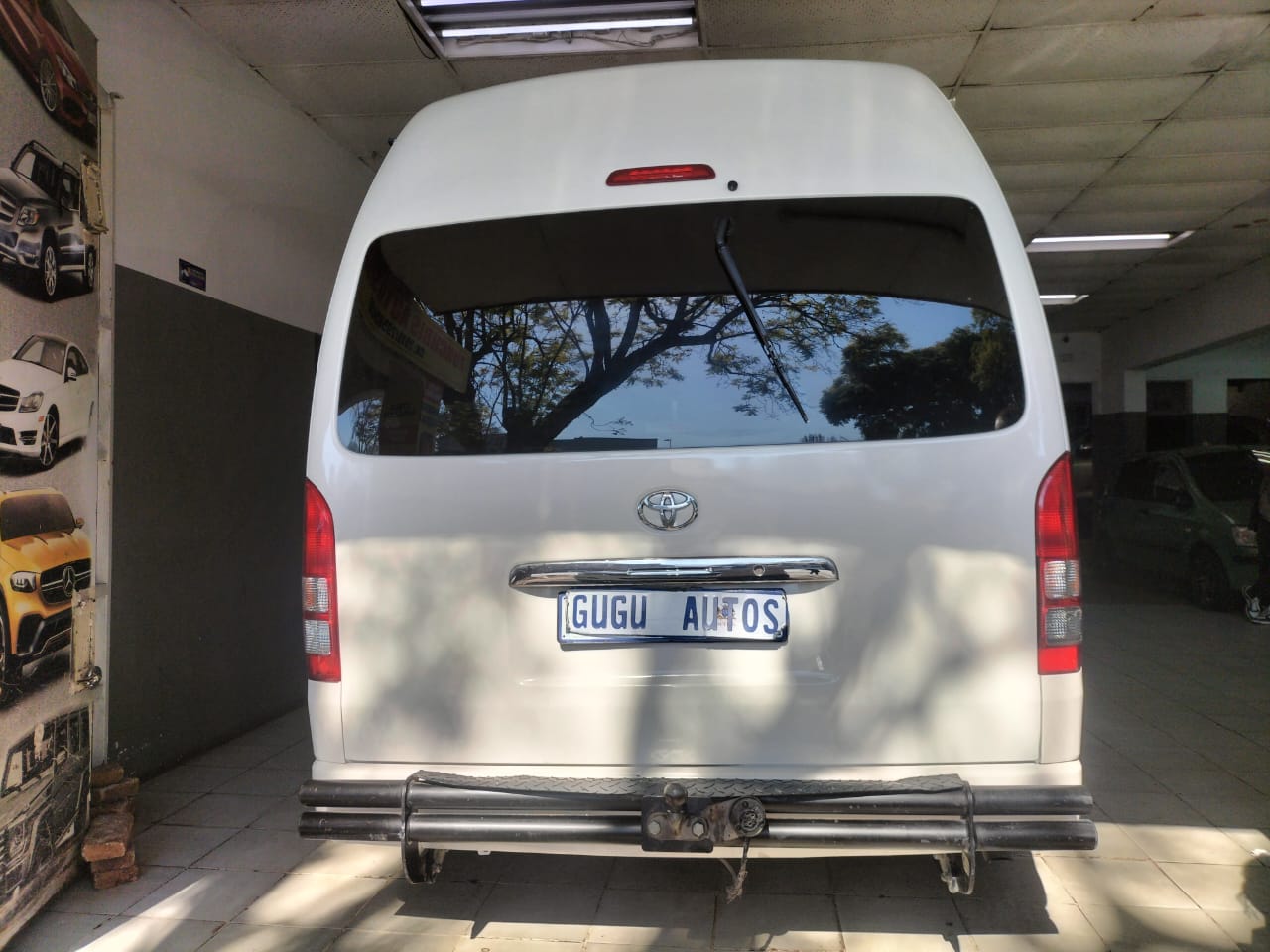 2011 toyota quantum 2.5gl 14 seater Manual, 230,000km, white | Junk ...