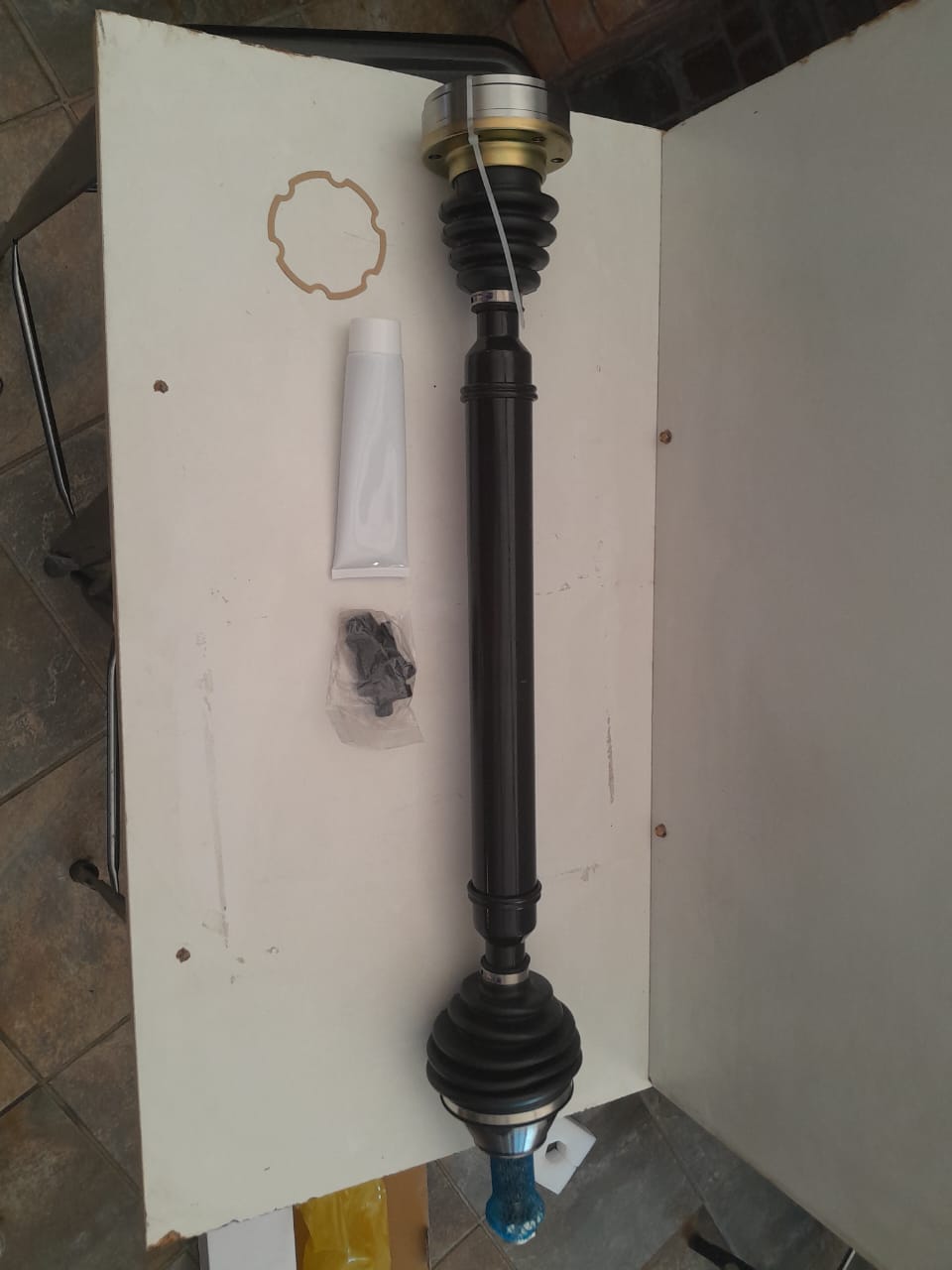 polo 6/vivo drive shaft left and right FOR SALE - Private Seller polo 6/vivo drive shaft left and right FOR SALE - Private Seller