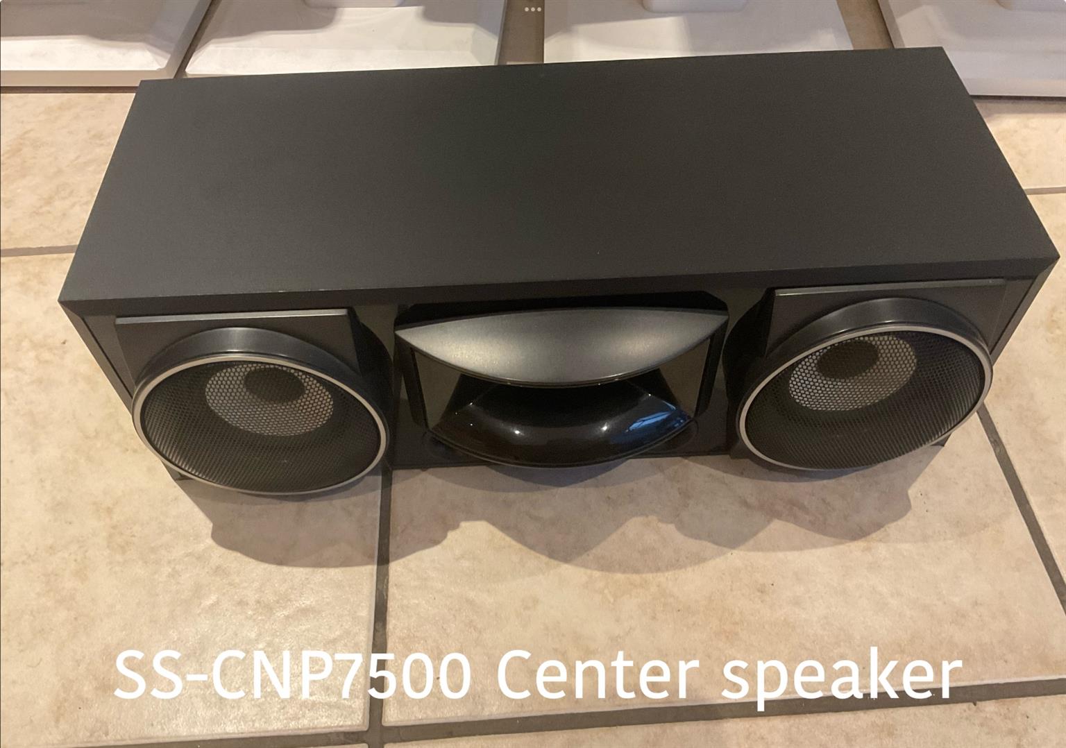 Selling Sony Mgongo 7.2 HiFi set-all parts sold separately