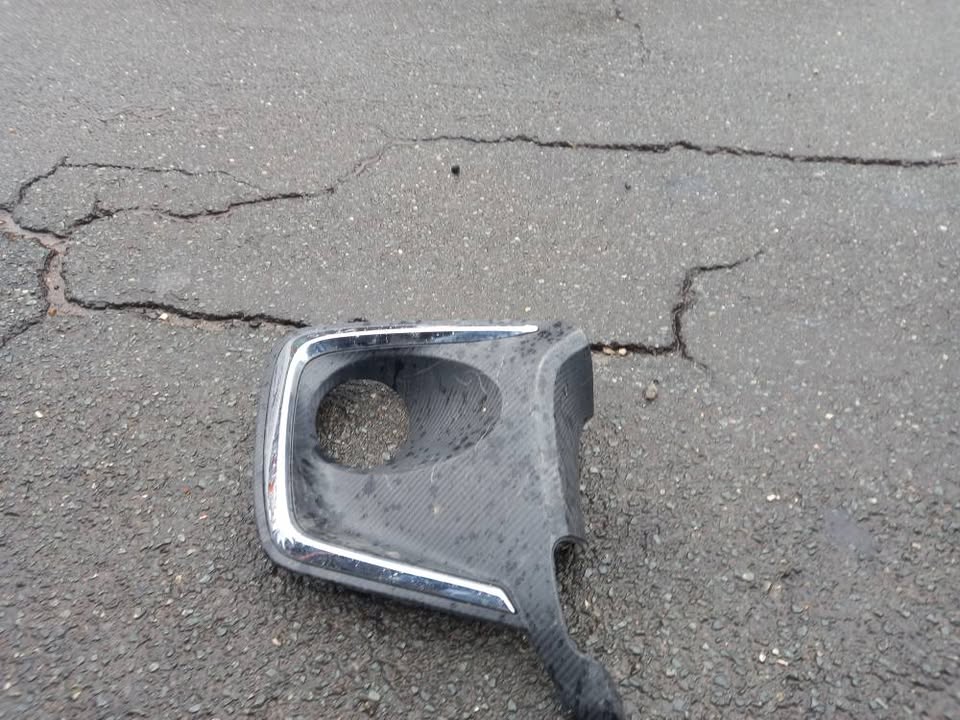 Toyota Starlet Left Side Fog light grille - Private Seller Toyota Starlet Left Side Fog light grille - Private Seller