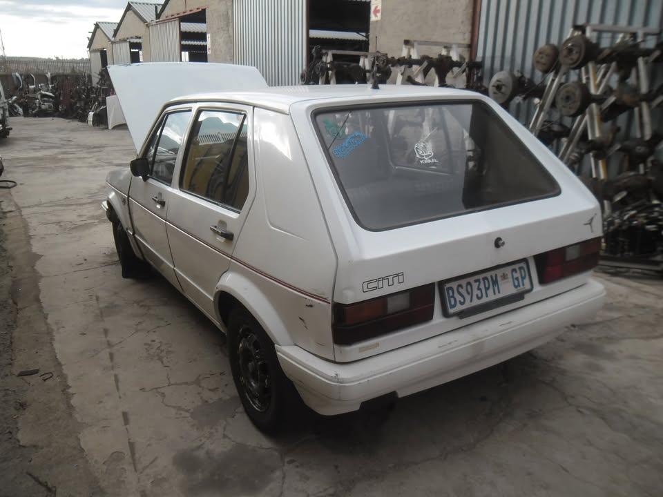 Golf 1 Stripping for Spares - Private Seller Golf 1 Stripping for Spares - Private Seller