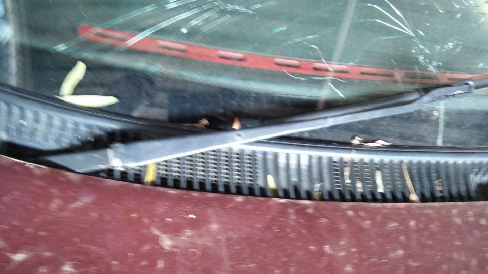 TOYOTA TAZZ WIPER ARM FOR SALE - Private Seller