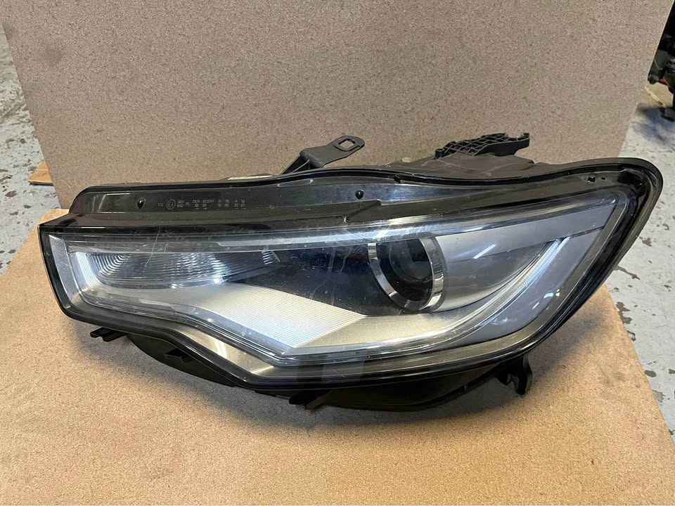 AUDI A6 C7 (4G2, 4GC) headlight - Private Seller AUDI A6 C7 (4G2, 4GC) headlight - Private Seller