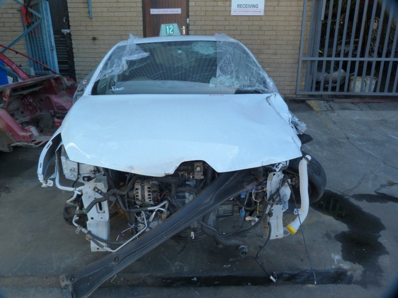 Renault Clio IV TCe 900T Manual White - 2017 STRIPPING FOR SPARES - Private Seller Renault Clio IV TCe 900T Manual White - 2017 STRIPPING FOR SPARES - Private Seller