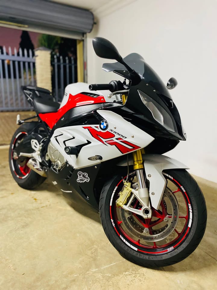 BMW S1000 RR - Private Seller