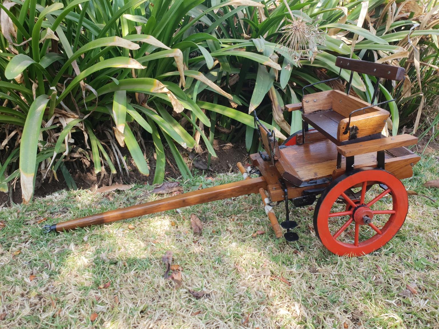 Vintage Hand Made Model 'Kapkar' (buggie) Vintage Hand Made Model 'Kapkar' (buggie)