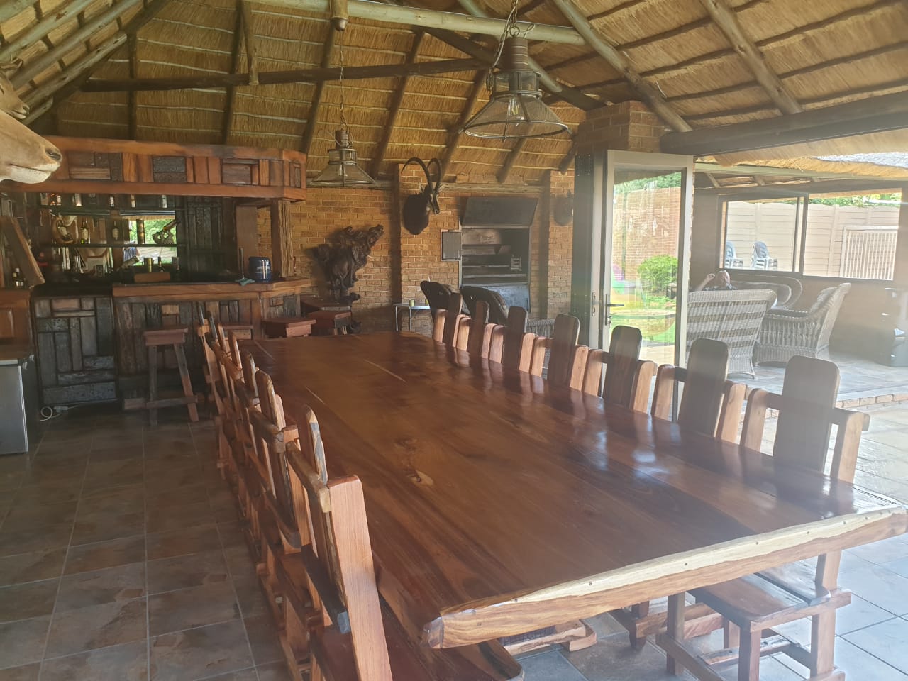 Lodge diningroom furniture