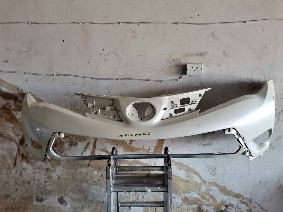 Toyota Rav 4 front bumper 2013-2015 - Private Seller Toyota Rav 4 front bumper 2013-2015 - Private Seller