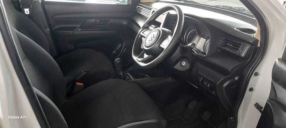 Suzuki Ertiga 1.5 vvt Manual Petrol 7seater