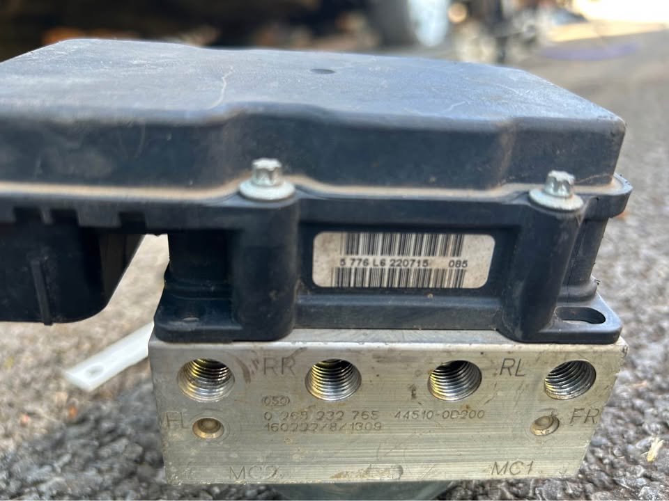 Toyota Etios ABS Pump For Sale - Private Seller Toyota Etios ABS Pump For Sale - Private Seller