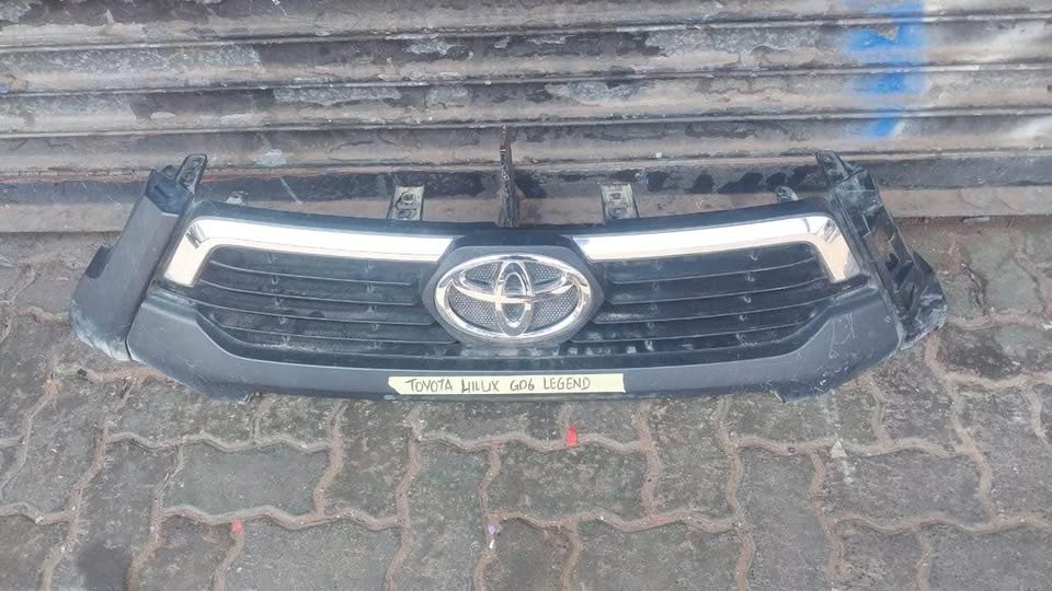 Toyota Hilux GD6 Legend grill - Private Seller Toyota Hilux GD6 Legend grill - Private Seller