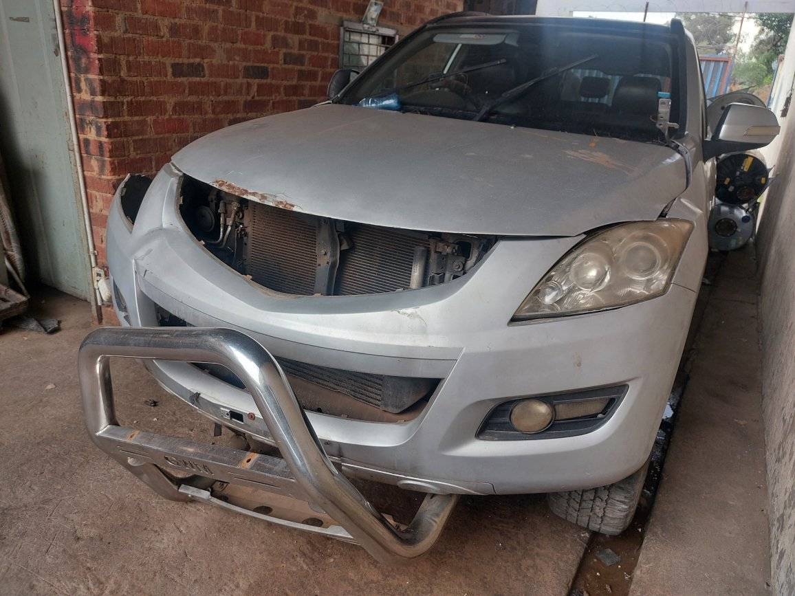 Stripping 2011 GWM Haval H5 Station Wagon – Engine, Body & Interior Parts - Private Seller